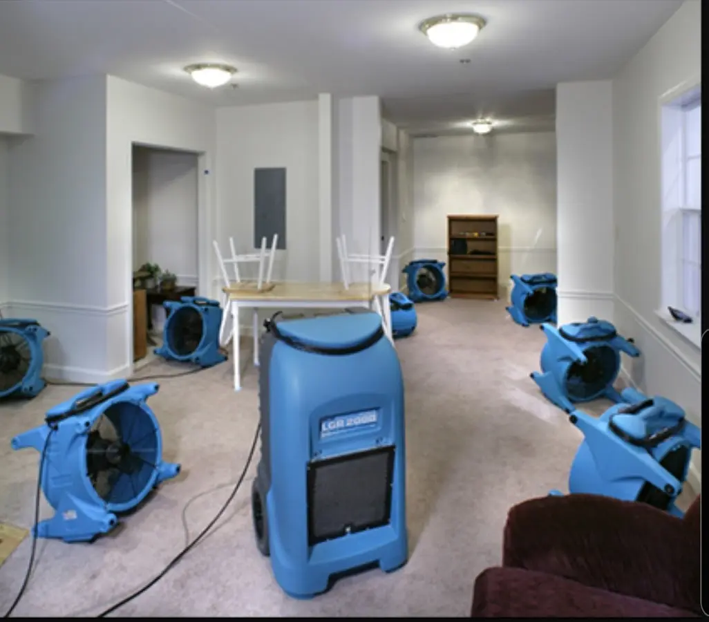 Air movers and dehumidifier setup for Water Extraction & Removal in Jupiter